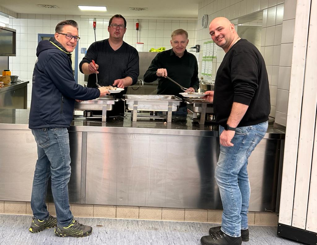 Foto Axel Rogner: (v.l.n.r.) Karsten Fischkal, Günter Brehm, Axel Rogner, Tim Scheppe