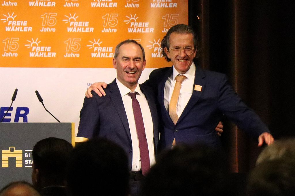 Foto René Wehnert: Bundesparteitag, Hubert Aiwanger mit Dr. Joachim Streit
